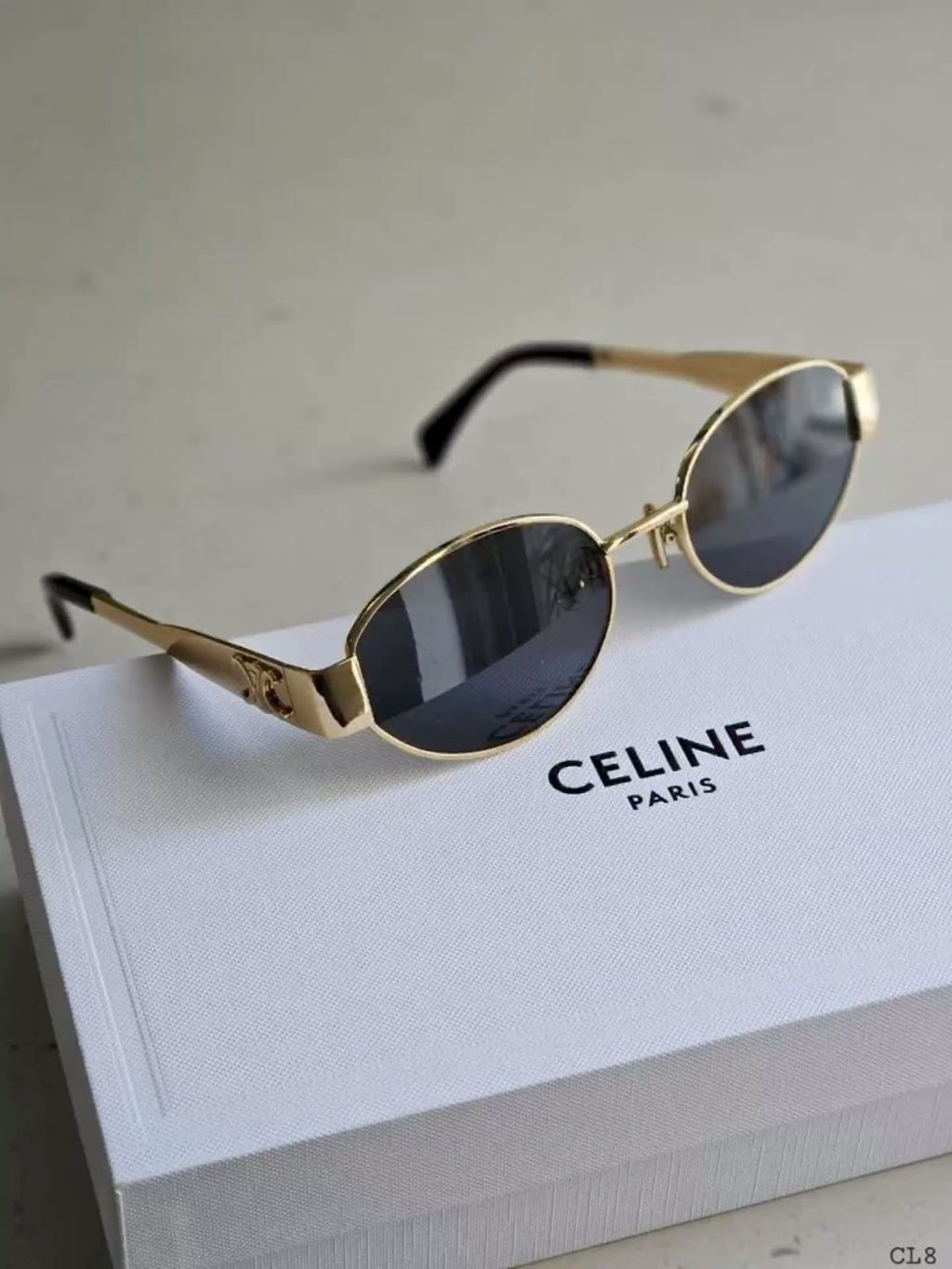 Oval Metal Frame Fashion Glasses
