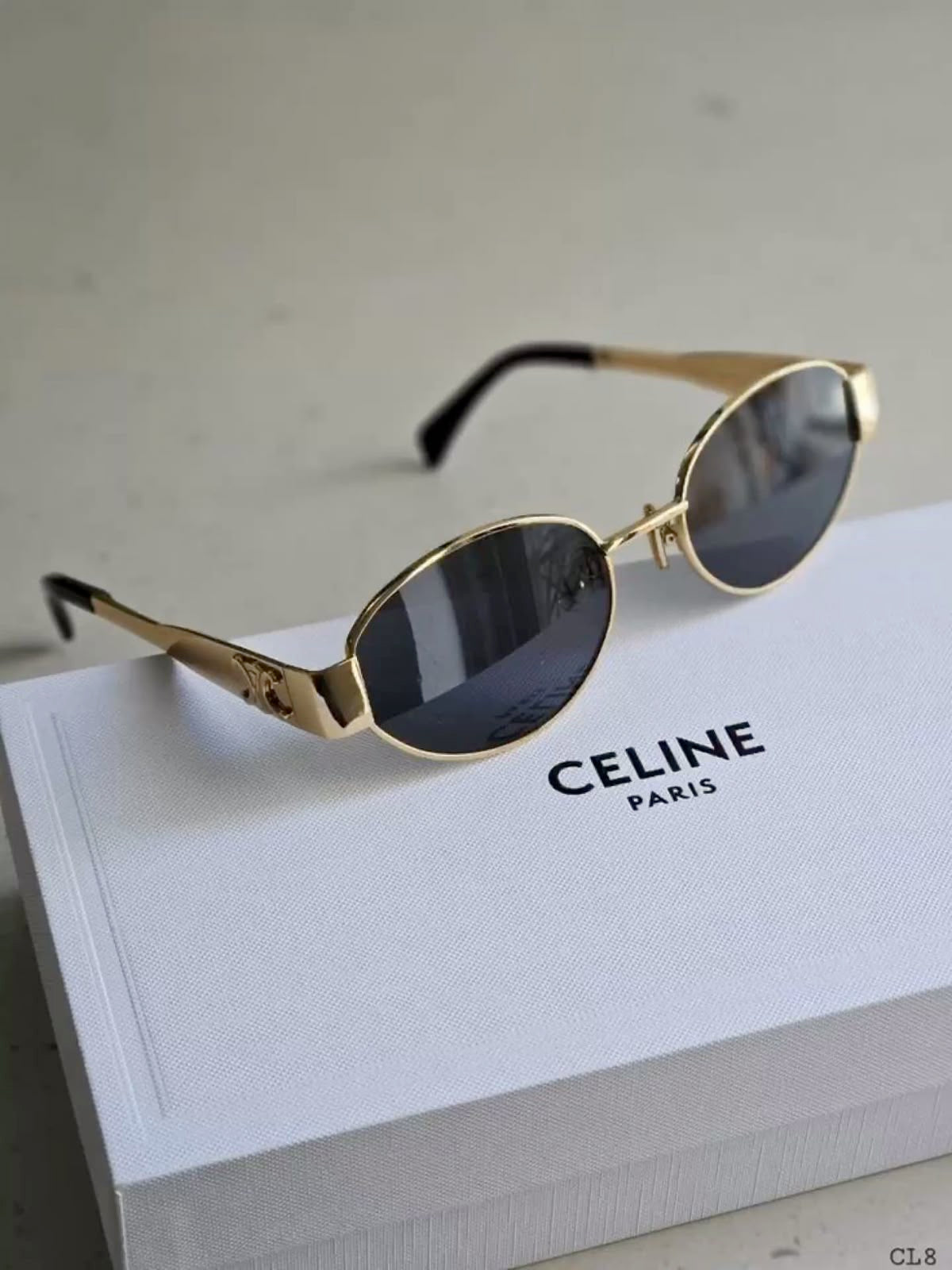 Oval Metal Frame Fashion Glasses