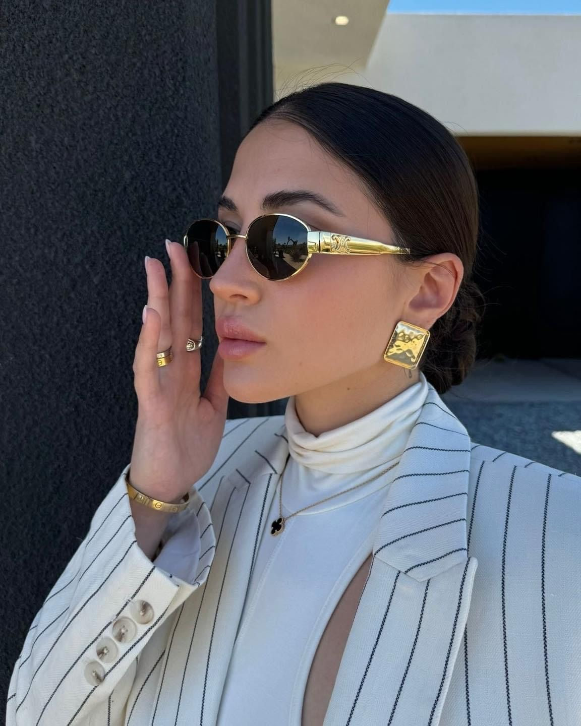 Oval Metal Frame Fashion Glasses